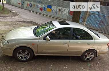 Седан Nissan Sunny 2002 в Одессе