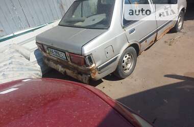 Седан Nissan Sunny 1984 в Киеве