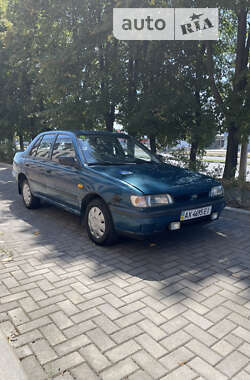 Седан Nissan Sunny 1994 в Харкові