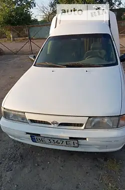 Nissan Sunny 1995