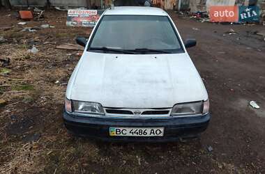 Седан Nissan Sunny 1993 в Львові