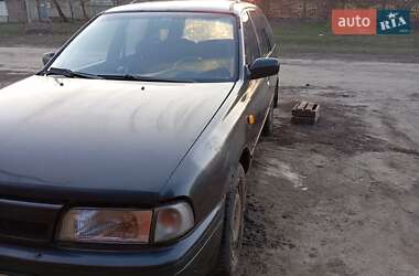 Седан Nissan Sunny 1992 в Балаклее