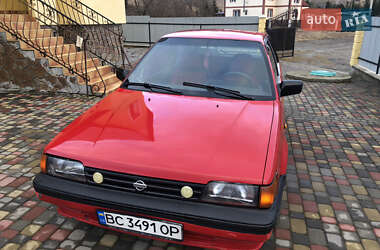 Хетчбек Nissan Sunny 1988 в Турці