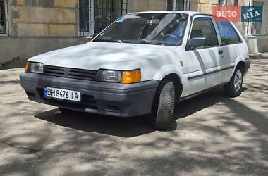 Хэтчбек Nissan Sunny 1989 в Одессе