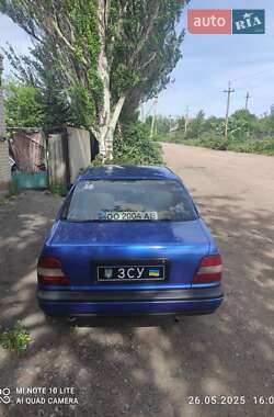 Седан Nissan Sunny 1995 в 