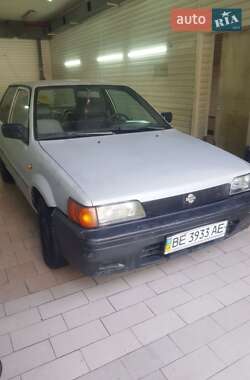 Хетчбек Nissan Sunny 1988 в 