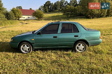 Седан Nissan Sunny 1994 в 