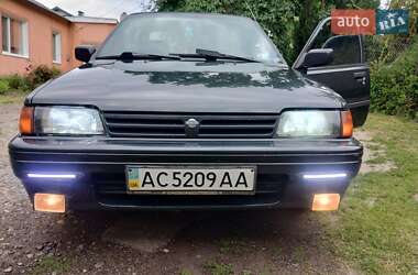 Седан Nissan Sunny 1988 в Володимирі