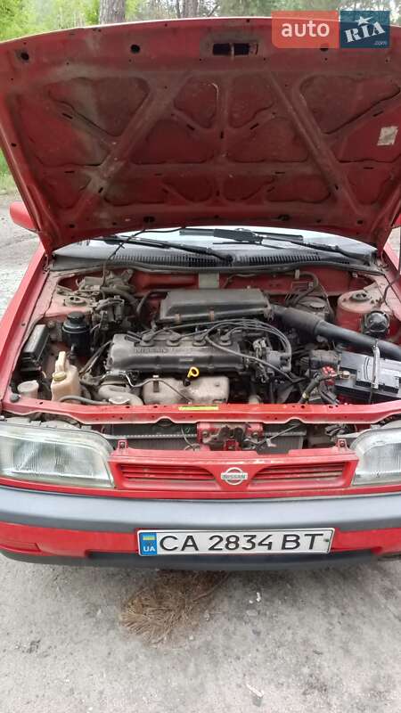 Nissan Sunny 1993