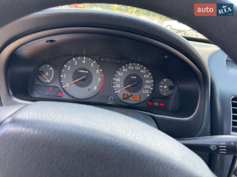 Седан Nissan Sunny 2008 в Измаиле