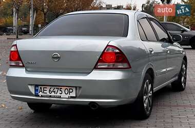 Седан Nissan Sunny 2007 в 