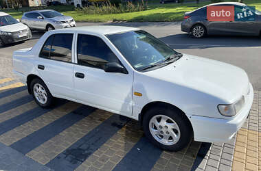Седан Nissan Sunny 1991 в Белгороде-Днестровском