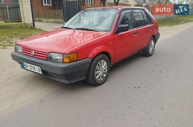 Хетчбек Nissan Sunny 1990 в Березному