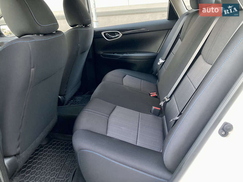 Седан Nissan Sylphy 2019 в Києві