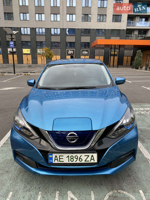 Седан Nissan Sylphy 2018 в Днепре