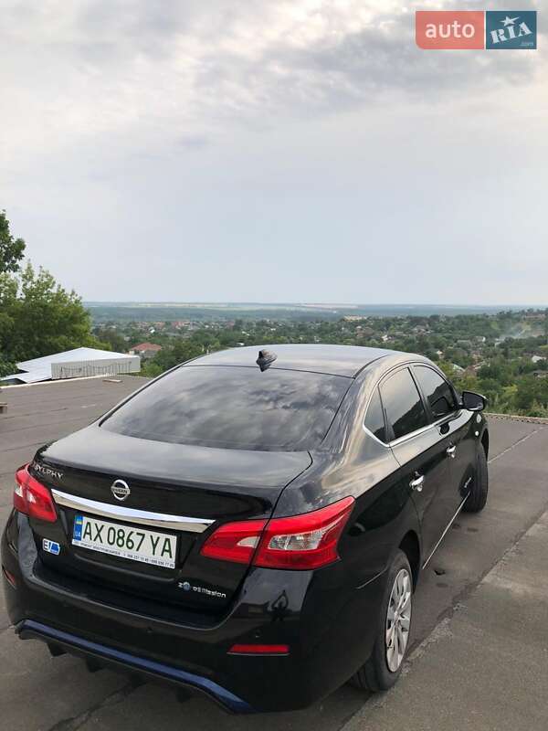 Седан Nissan Sylphy 2019 в Богодухіву