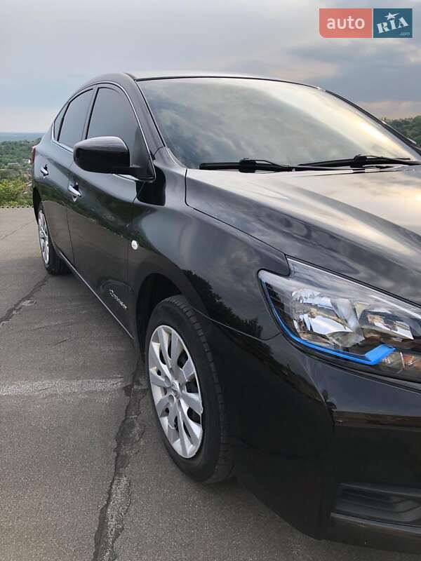 Седан Nissan Sylphy 2019 в Богодухіву