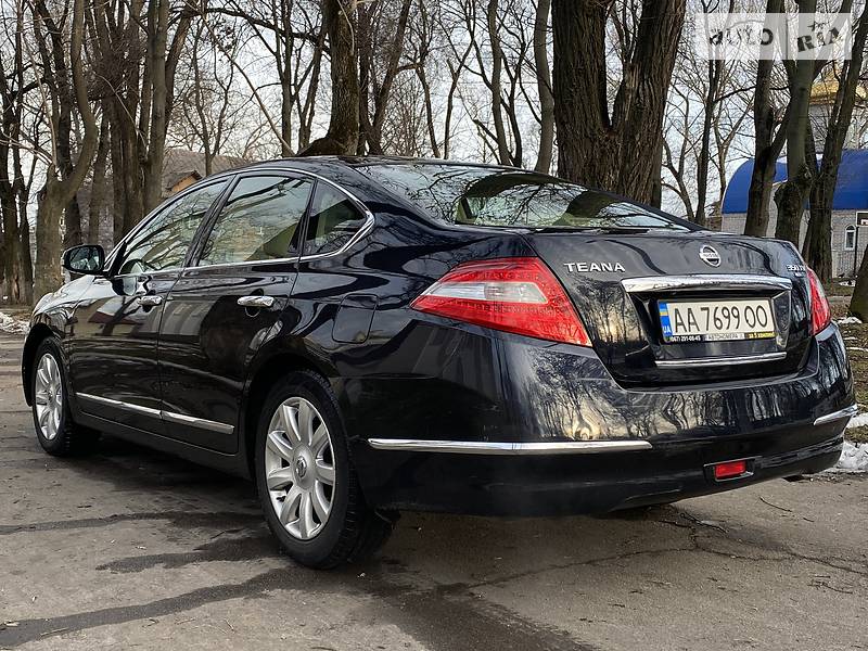 Седан Nissan Teana 2008 в Каменском