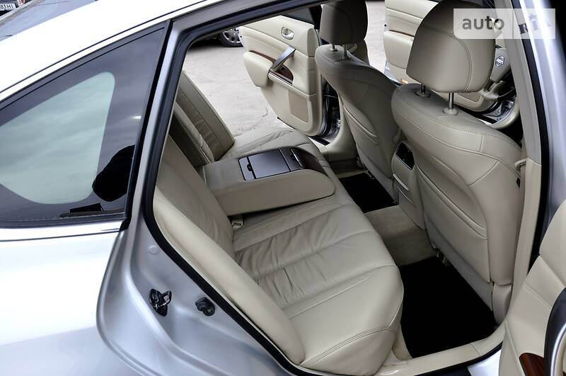 Седан Nissan Teana 2009 в Львові