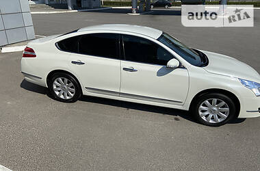 Седан Nissan Teana 2010 в Днепре