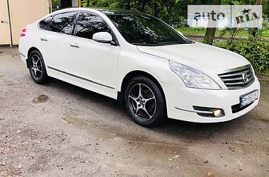 Седан Nissan Teana 2008 в Киеве