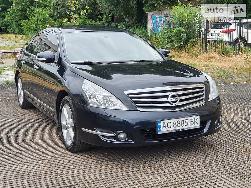 Седан Nissan Teana 2008 в Києві