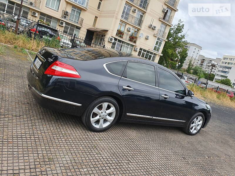 Седан Nissan Teana 2008 в Києві
