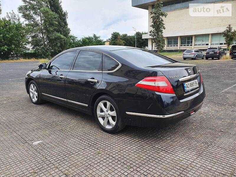 Седан Nissan Teana 2008 в Києві