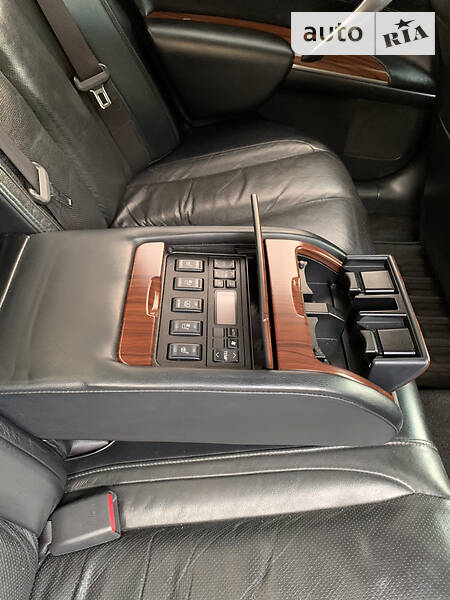 Седан Nissan Teana 2010 в Львові