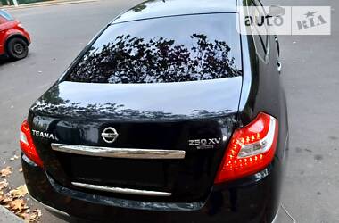 Седан Nissan Teana 2010 в Харькове