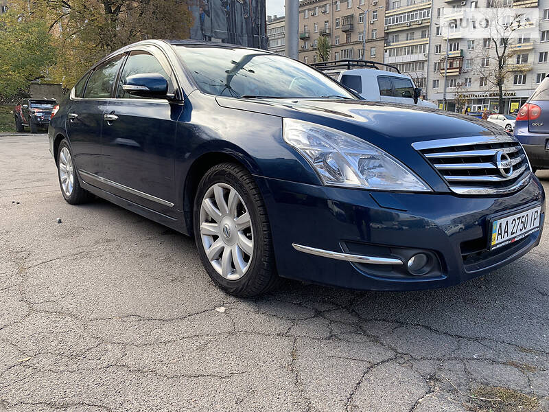 Седан Nissan Teana 2008 в Києві