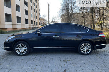 Седан Nissan Teana 2012 в Херсоне