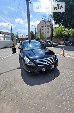 Седан Nissan Teana 2011 в Виннице