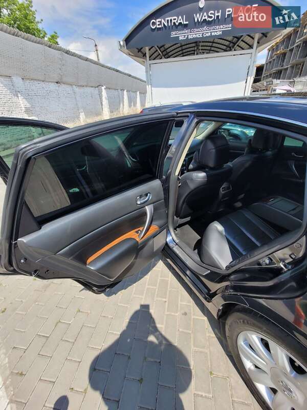 Седан Nissan Teana 2011 в Вінниці