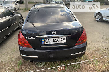 Седан Nissan Teana 2006 в Киеве