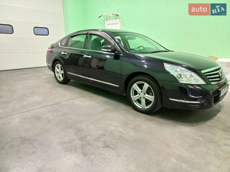 Седан Nissan Teana 2011 в Одесі