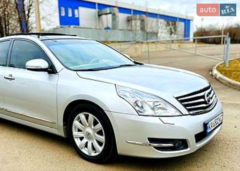Седан Nissan Teana 2008 в Кременчуці