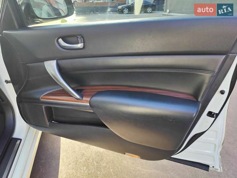 Седан Nissan Teana 2010 в Вишневом