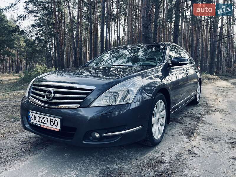 Седан Nissan Teana 2008 в Киеве