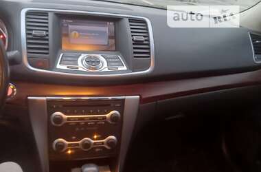 Седан Nissan Teana 2010 в Львове