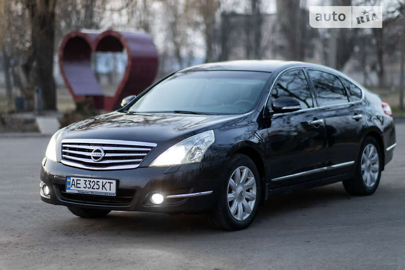 Седан Nissan Teana 2008 в Синельниково