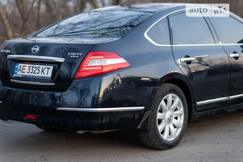 Седан Nissan Teana 2008 в Синельниково