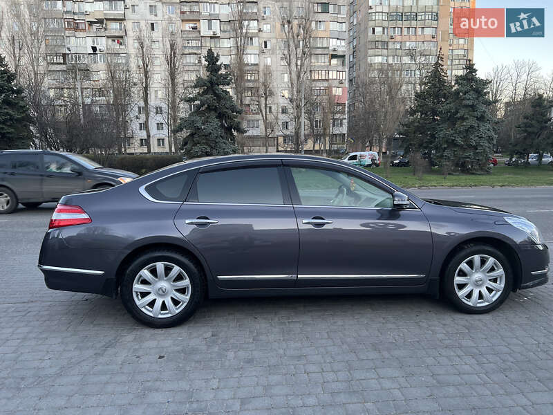 Седан Nissan Teana 2008 в Одессе