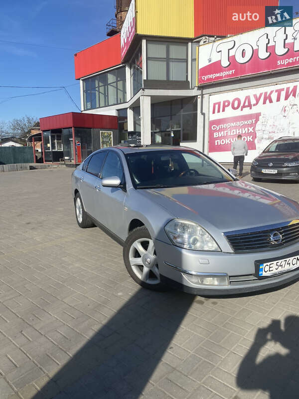 Седан Nissan Teana 2007 в Черновцах