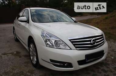 Седан Nissan Teana 2012 в Киеве