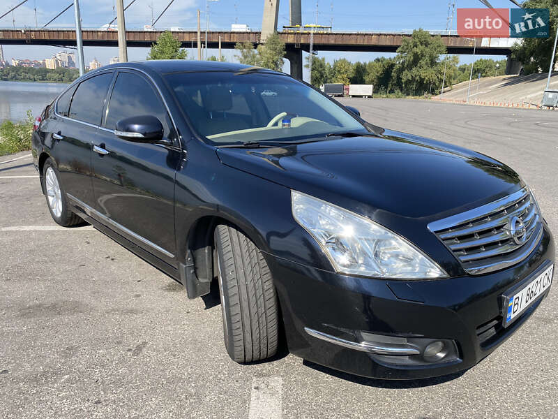 Седан Nissan Teana 2008 в Києві