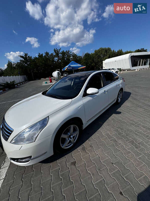 Седан Nissan Teana 2011 в Києві