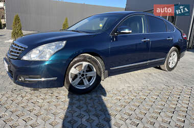 Седан Nissan Teana 2008 в Чернівцях