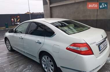 Седан Nissan Teana 2011 в Бучі