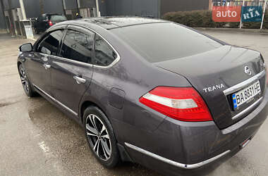 Седан Nissan Teana 2008 в 